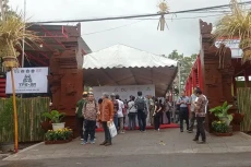 Pemkab Badung Tekan...