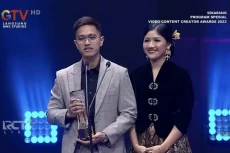 Kalahkan Deddy Corbuzier,...