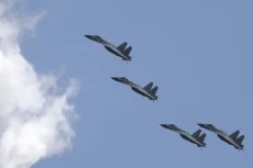 32 Pesawat Militer China,...
