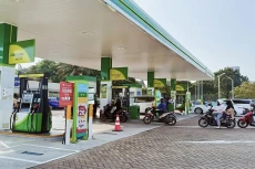 Perhatian! Hari Ini...