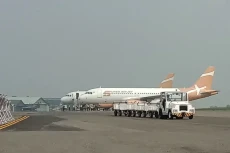 18 Rute Jet Komersial...