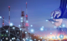Hadirkan Jaringan 5G,...