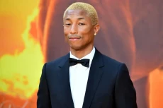 7 Artis Hollywood yang...