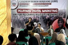 Relawan Ganjar Pelatihan...