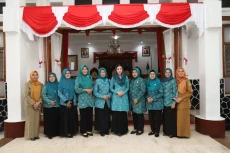 Angka Nikah Dini di...