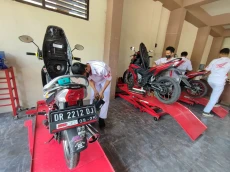 Cara Membersihkan Kerak...