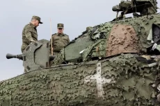 Militer Rusia Ledek...