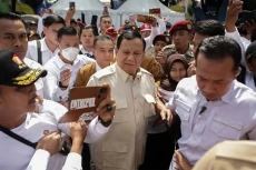 Prabowo Datangi PSI,...