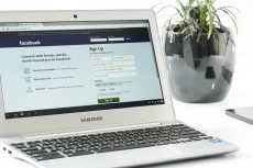 Cara Ganti Password...