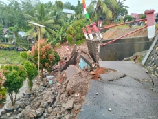 Banjir dan Tanah Longsor...