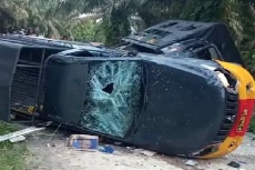 Mencekam! Bentrok Pecah...
