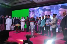 Front Pemuda Muslim...
