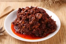 Sensasi Sambal Ikan...
