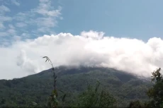 Gempa Guguran Berkurang,...