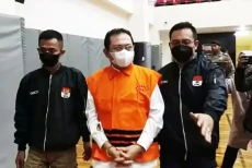 Penjelasan KPK soal...