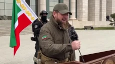 Pemimpin Chechnya Ancam...