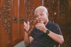 Pangeran Sebut Konteks...
