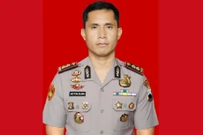 Kapolres Purworejo Dicopot...