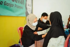 Cek Kesehatan Warga,...
