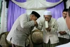Adab Muslim kepada Guru...