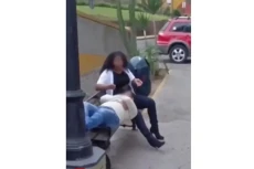 Wanita Ini Pergoki Sang...