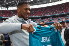 Anthony Joshua Unjuk...