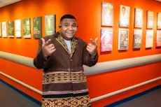 Garap Album Cinta dan...
