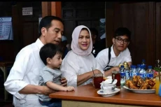5 Restoran di Solo Favorit...