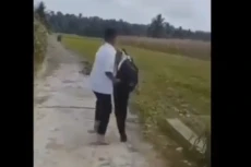 Ngeri! Pelajar SMP di...