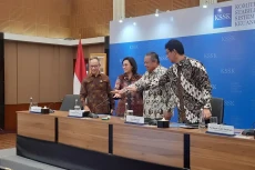 Jaga Agar Rupiah Tak...
