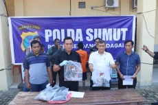 Pemuda di Sergai Bunuh...