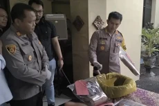 Ibu yang Bunuh Bayi...