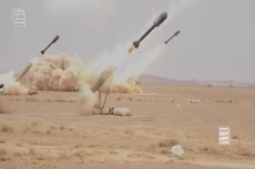 Houthi Yaman Klaim Tembak...