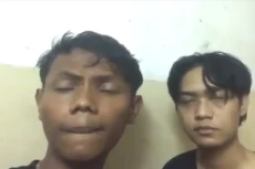 Tertipu Bekerja di Perusahaan...