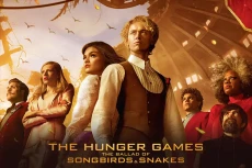 Review The Hunger Games:...