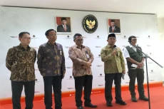 Kemlu: Indonesia Tak...