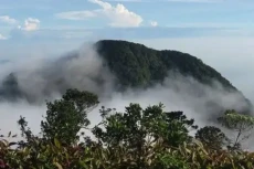 Mengenal Pesugihan Gunung...