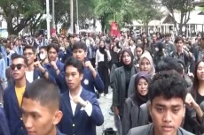 Ribuan Mahasiswa Yogyakarta...