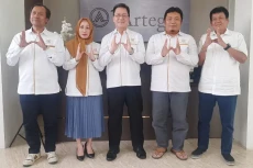 Gelar Kongres II, Himperra...