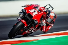 Jorge Lorenzo: Pedro...