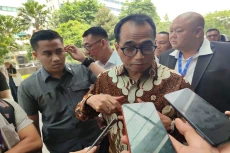 Menhub Tanggapi Usulan...