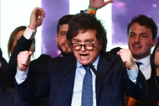 Mengapa Argentina Batal...