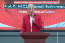Ganjar: Harga Sembako,...