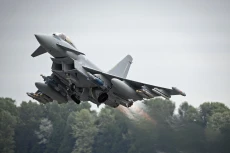 Jet Tempur Inggris Typhoon...