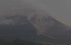 Gunung Merapi Erupsi,...