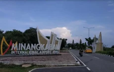 Gunung Marapi Erupsi,...