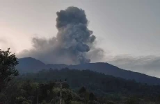 Gunung Marapi Meletus,...