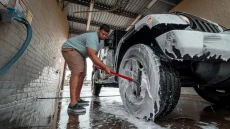 9 Cara Merawat Mobil...