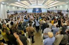 Pilpres Tinggal Menghitung...