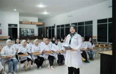 4 Perbedaan Jurusan...